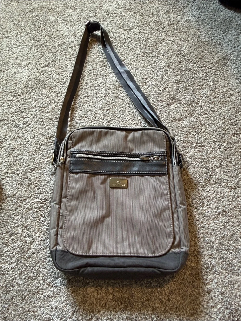 Eagle Creek Gray Orange Crossbody Shoulder Bag - Compact Everyday Carry - Picture 10 of 11